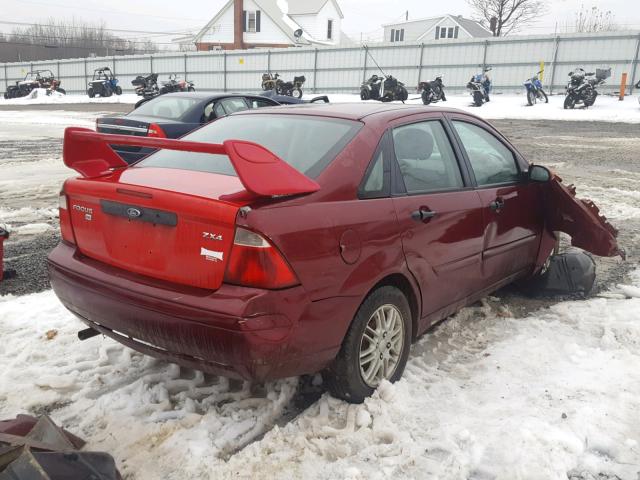 1FAHP34N36W149116 - 2006 FORD FOCUS ZX4 MAROON photo 4