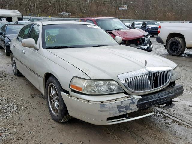 1LNHM83W54Y632632 - 2004 LINCOLN TOWN CAR U CREAM photo 1