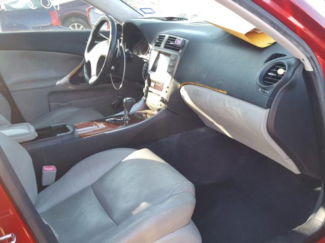 JTHBK262585053362 - 2008 LEXUS IS 250 BURGUNDY photo 5