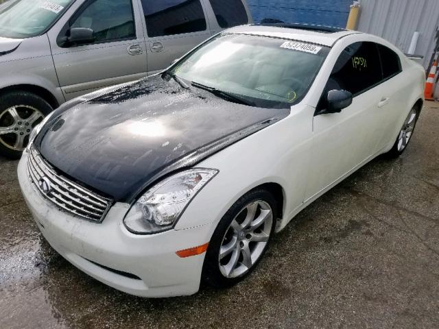 JNKCV54E35M415393 - 2005 INFINITI G35 WHITE photo 2