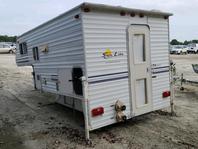 00000000006H10461 - 2005 SUNL CAMPER TRL WHITE photo 3