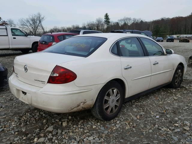 2G4WC582371174272 - 2007 BUICK LACROSSE C WHITE photo 4