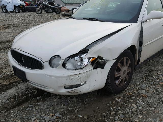 2G4WC582371174272 - 2007 BUICK LACROSSE C WHITE photo 9