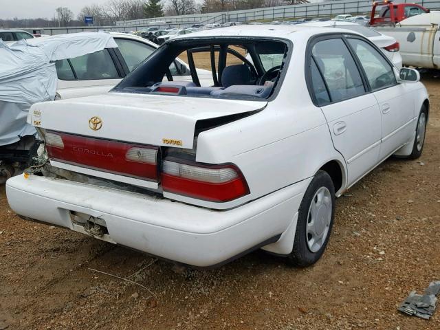 2T1BB02E9VC189983 - 1997 TOYOTA COROLLA DX WHITE photo 4