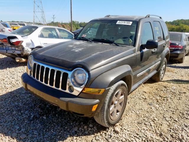 1J4GK58K56W237417 - 2006 JEEP LIBERTY LI GRAY photo 2