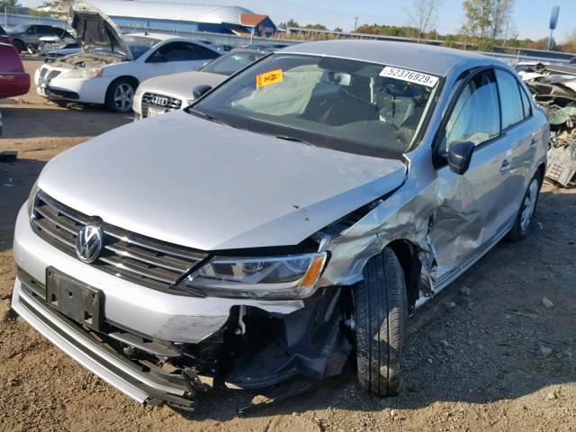 3VW1K7AJ6FM405667 - 2015 VOLKSWAGEN JETTA BASE 银色 照片 2