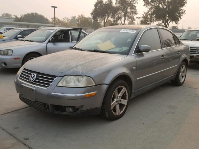 WVWRH63B44P044306 - 2004 VOLKSWAGEN PASSAT GLX 蓝色 照片 2