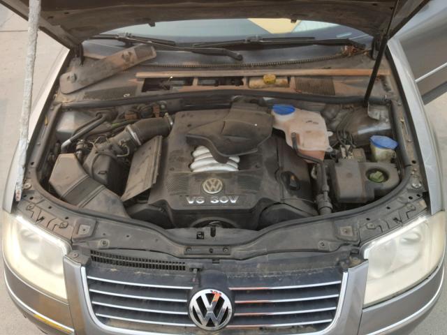 WVWRH63B44P044306 - 2004 VOLKSWAGEN PASSAT GLX 蓝色 照片 7