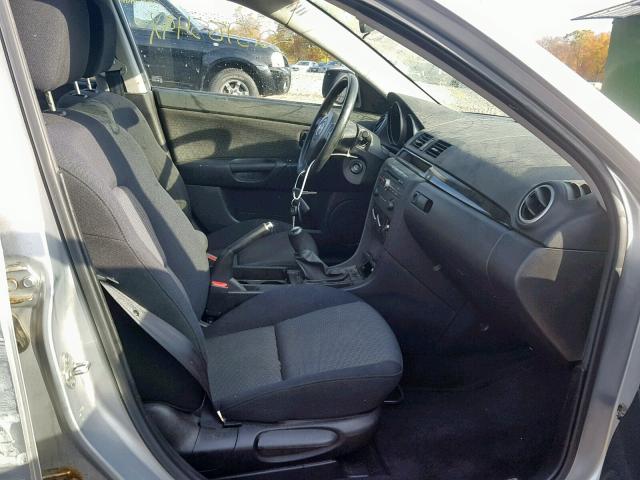 JM1BK12G171642363 - 2007 MAZDA 3 I SILVER photo 5