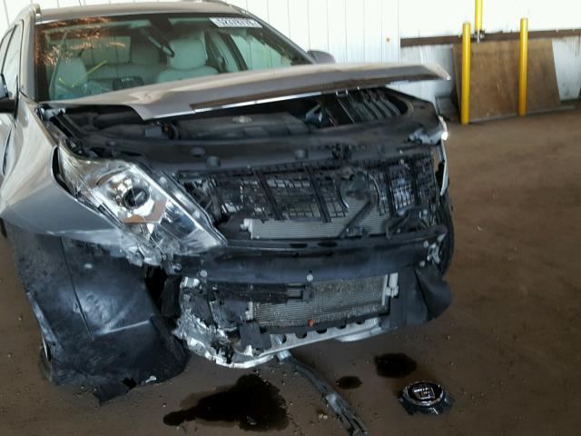 3GYFNBE32ES614195 - 2014 CADILLAC SRX LUXURY SILVER photo 9