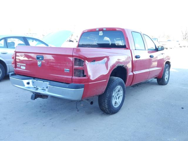 1D7HW48N95S260973 - 2005 DODGE DAKOTA QUA RED photo 4