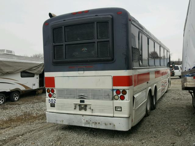 1BAGNBJA81F201558 - 2001 BLUE BIRD SCHOOL BUS WHITE photo 4