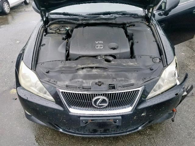 JTHCK262562004732 - 2006 LEXUS IS 250 BLACK photo 7