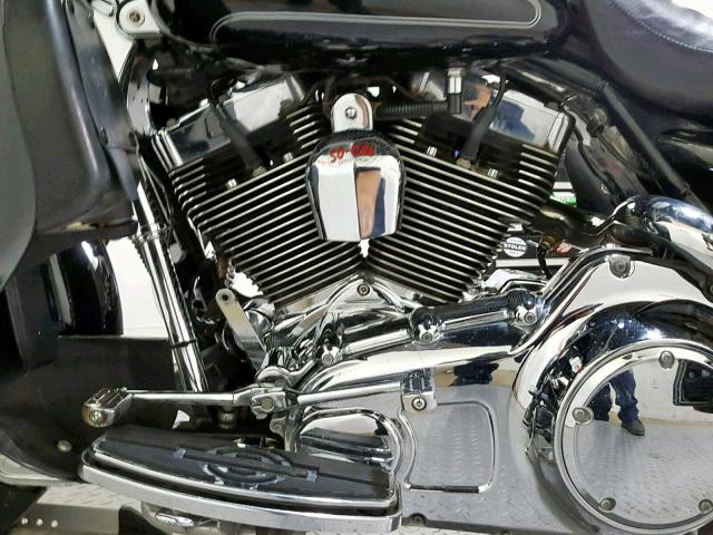 1HD1FC4197Y656585 - 2007 HARLEY-DAVIDSON FLHTCUI BLACK photo 12