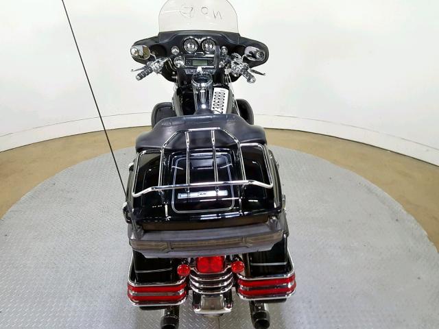 1HD1FC4197Y656585 - 2007 HARLEY-DAVIDSON FLHTCUI BLACK photo 9