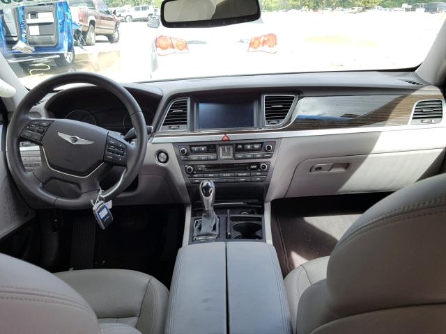 KMHGN4JE1HU177447 - 2017 GENESIS G80 BASE WHITE photo 9