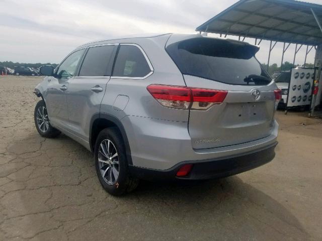 5TDKZRFH0HS210820 - 2017 TOYOTA HIGHLANDER SILVER photo 3