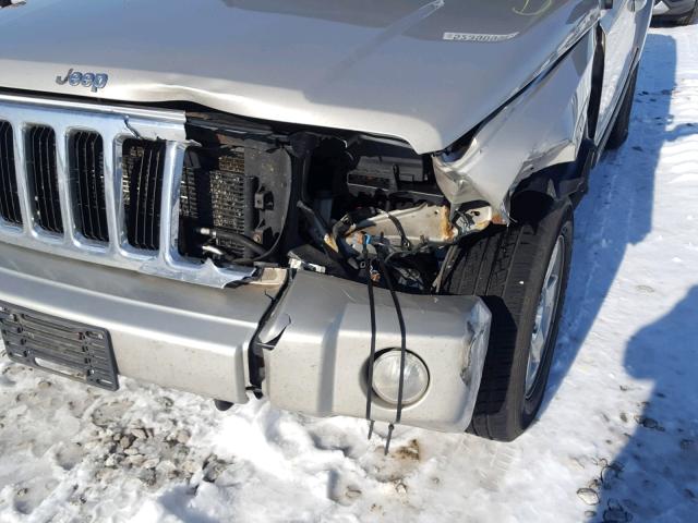 1J8HG48P87C672932 - 2007 JEEP COMMANDER SILVER photo 9