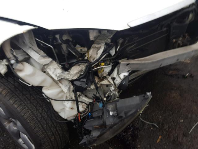 5J8TB18298A010164 - 2008 ACURA RDX WHITE photo 9