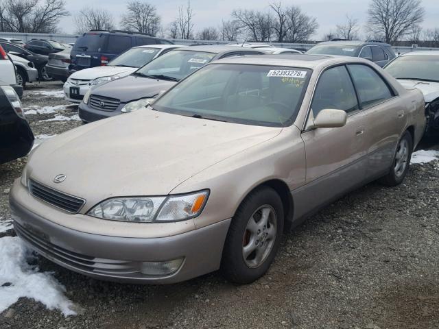 JT8BF28G3X5068969 - 1999 LEXUS ES 300 BEIGE photo 2