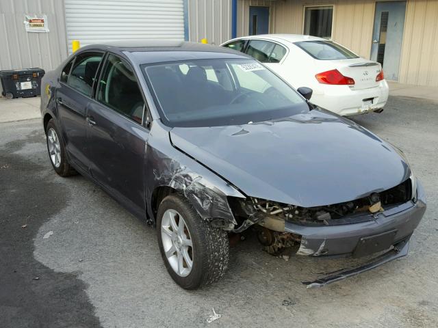 3VW2K7AJ4DM351366 - 2013 VOLKSWAGEN JETTA BASE 灰色 照片 1