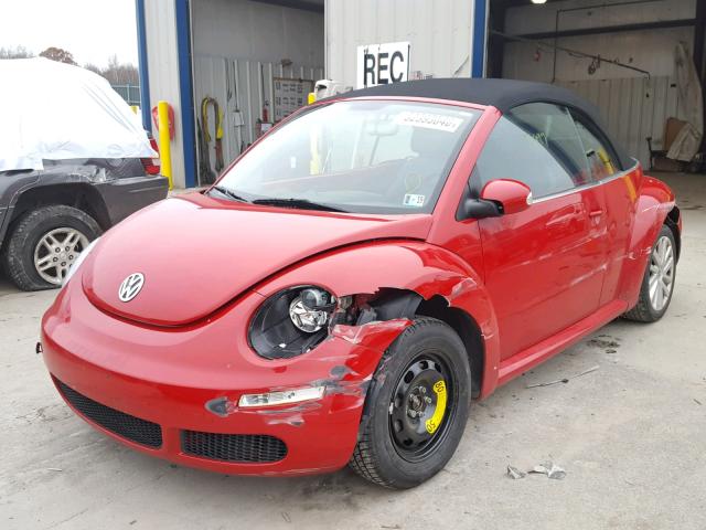 3VWRG3ALXAM009409 - 2010 VOLKSWAGEN NEW BEETLE RED photo 2