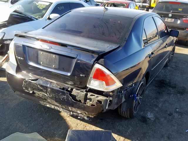 3FAHP07Z18R169206 - 2008 FORD FUSION SE BLACK photo 4