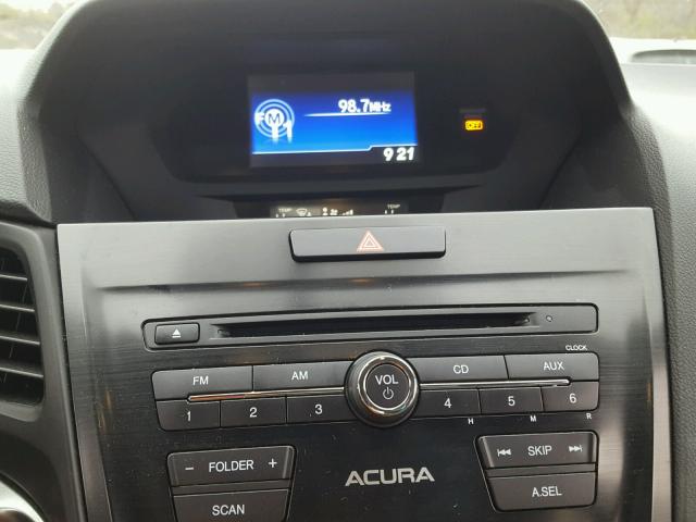 19UDE2F32HA000959 - 2017 ACURA ILX BASE ნაცრისფერი ფოტო 9