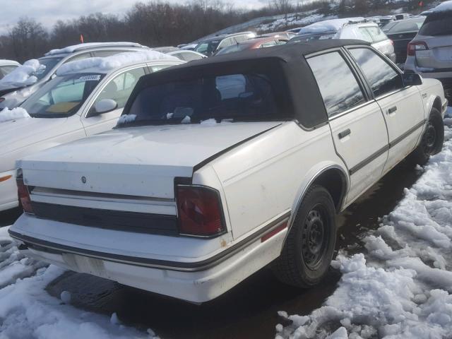 1G3AJ51W5JG312499 - 1988 OLDSMOBILE CUTLASS CI WHITE photo 4