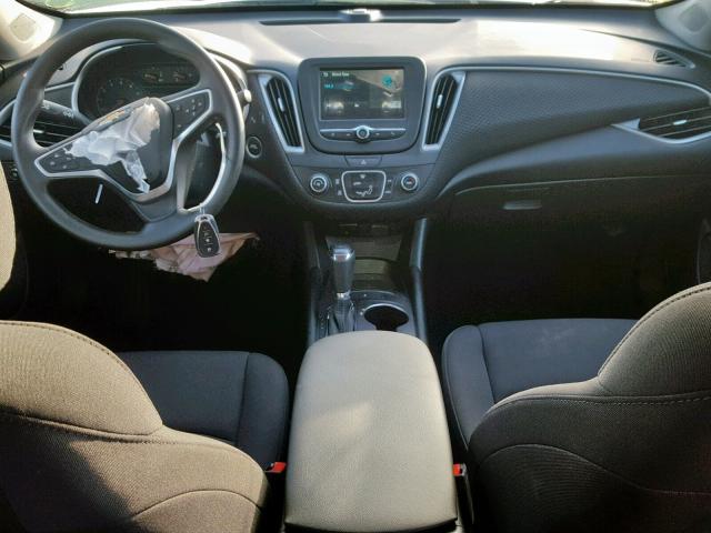 1G1ZB5ST6JF218084 - 2018 CHEVROLET MALIBU LS თეთრი ფოტო 9