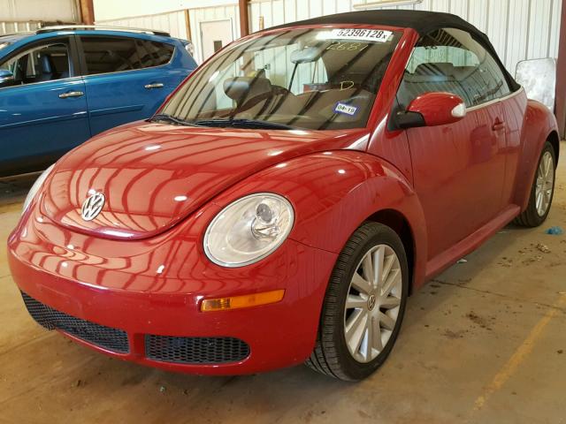 3VWRF31Y78M402681 - 2008 VOLKSWAGEN NEW BEETLE RED photo 2