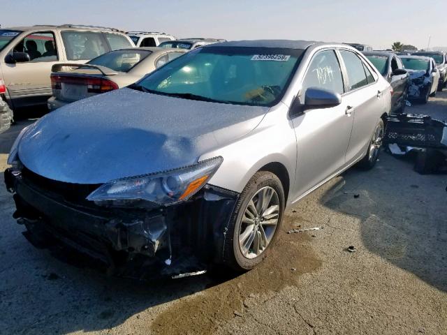 4T1BF1FK8FU044184 - 2015 TOYOTA CAMRY LE SILVER photo 2