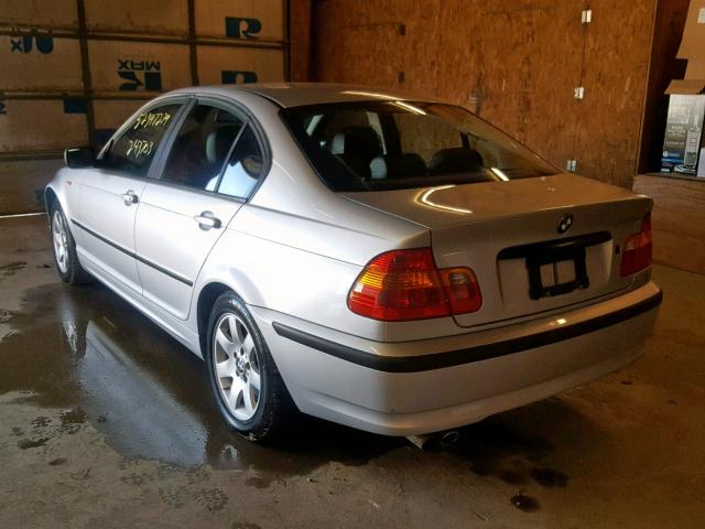 WBAEU334X3PM55392 - 2003 BMW 325 XI SILVER photo 3