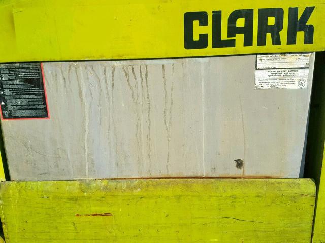 00106772E - 1987 CLARK FORKLIFT FORKLIFT Зелений фото 7