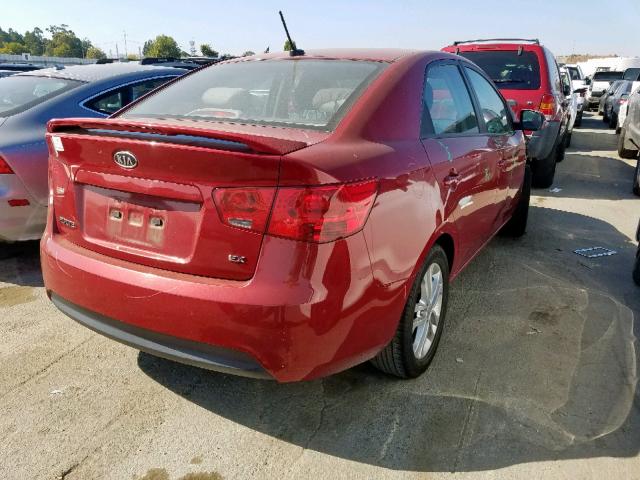 KNAFU4A25B5405862 - 2011 KIA FORTE EX RED photo 4