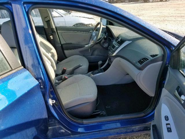 KMHCT4AE0HU168193 - 2017 HYUNDAI ACCENT SE BLUE photo 5