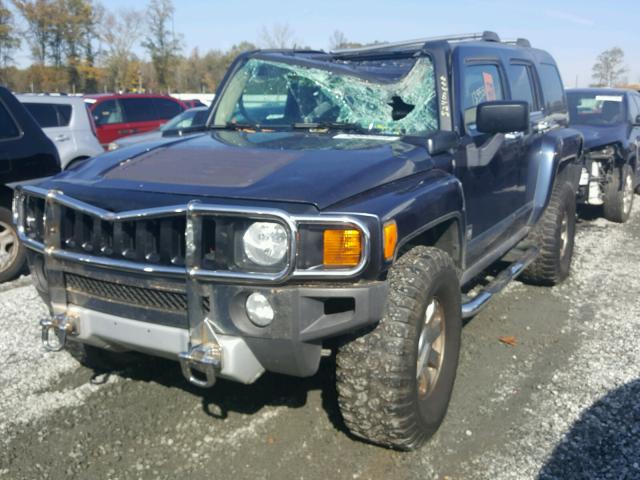 5GTEN13E988227178 - 2008 HUMMER H3 BLUE photo 2