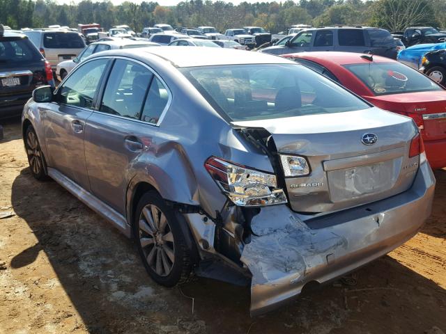 4S3BMBK67A3226563 - 2010 SUBARU LEGACY 2.5 SILVER photo 3