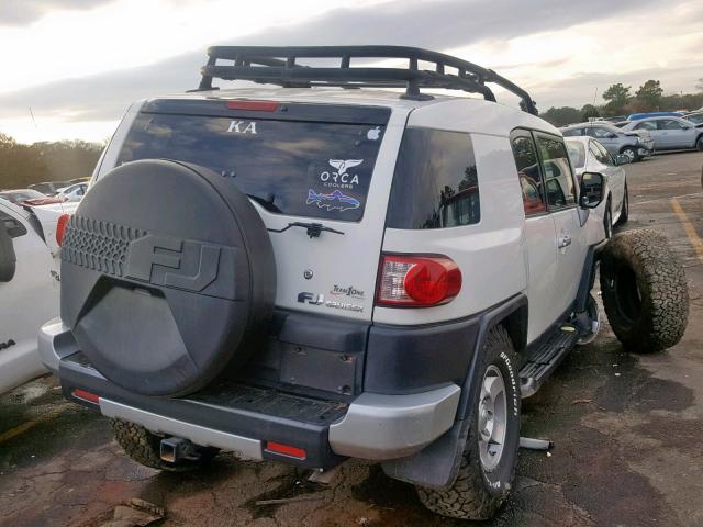 JTEBU4BF5AK073601 - 2010 TOYOTA FJ CRUISER WHITE photo 4