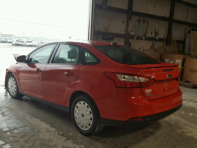 1FAHP3F28CL278372 - 2012 FORD FOCUS SE RED photo 3