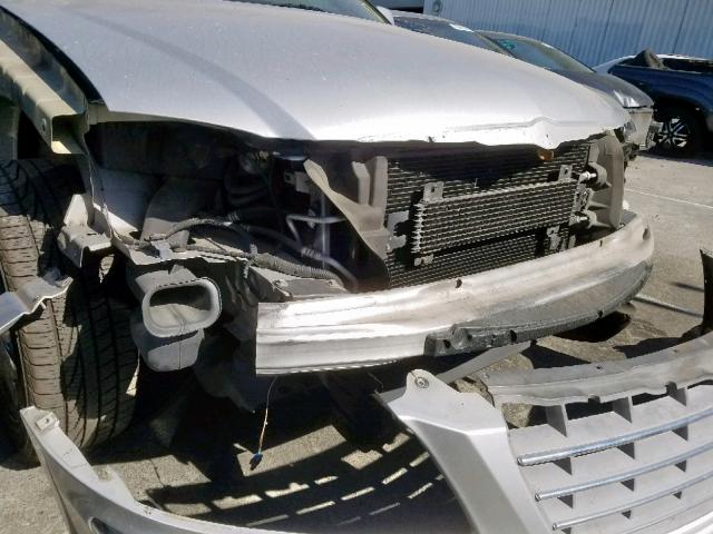 2A8GF78476R604715 - 2006 CHRYSLER PACIFICA L SILVER photo 9