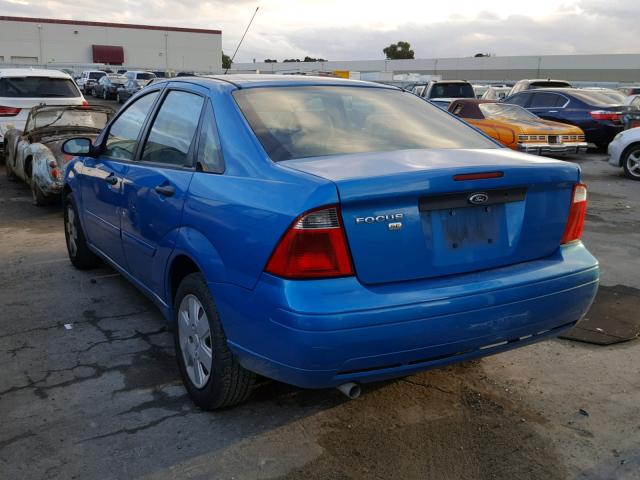 1FAFP34N87W237894 - 2007 FORD FOCUS ZX4 BLUE photo 3