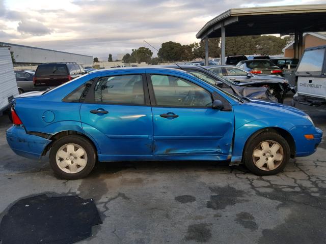 1FAFP34N87W237894 - 2007 FORD FOCUS ZX4 BLUE photo 9