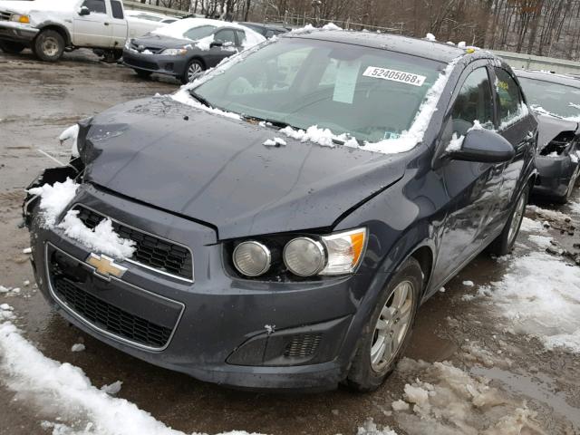 1G1JA5SHXC4203825 - 2012 CHEVROLET SONIC LS GRAY photo 2