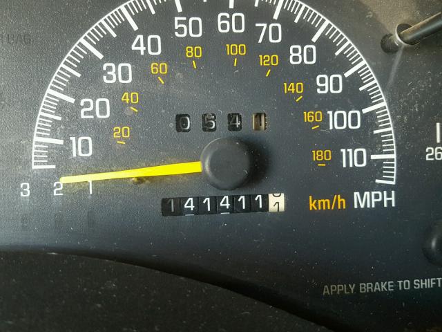 1G2WK52J31F134995 - 2001 PONTIAC GRAND PRIX MAROON photo 8