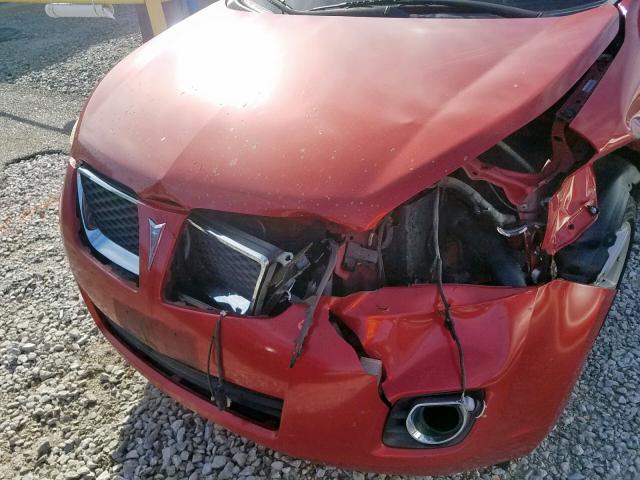 5Y2SP67099Z450414 - 2009 PONTIAC VIBE RED photo 9