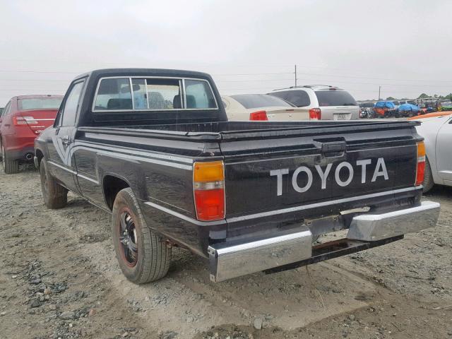 JT4RN55P4J0268630 - 1988 TOYOTA PICKUP 1/2 BLACK photo 3