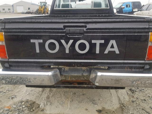 JT4RN55P4J0268630 - 1988 TOYOTA PICKUP 1/2 BLACK photo 6