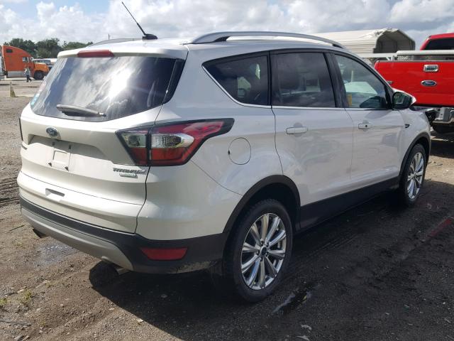 1FMCU0J95HUA63707 - 2017 FORD ESCAPE TIT WHITE photo 4