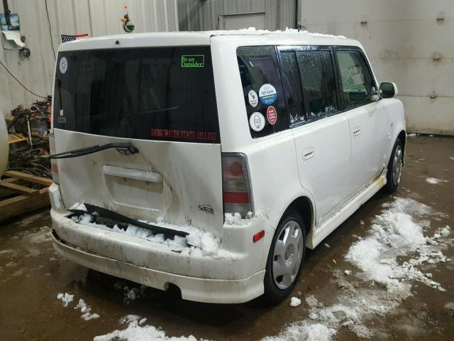 JTLKT324554029144 - 2005 TOYOTA SCION XB Ақ фото 4